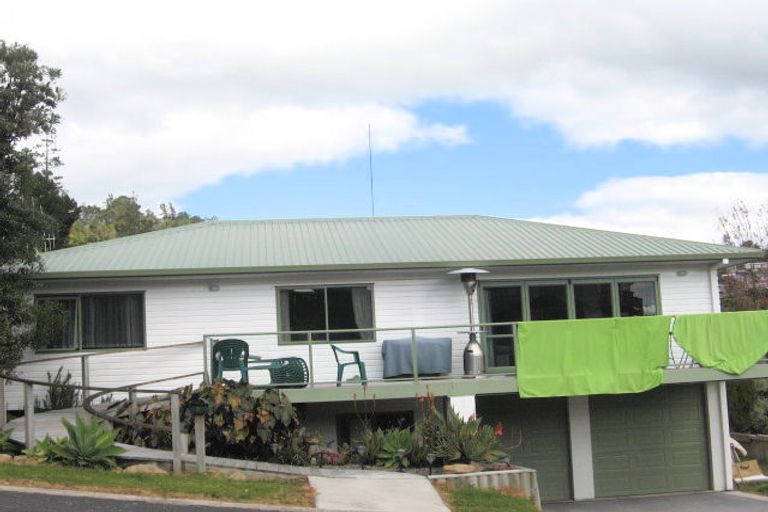 Photo of property in 3 Patton Place, Tairua, 3508