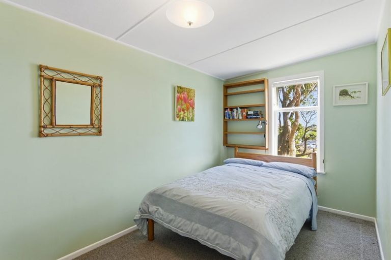 Photo of property in 74a Raumati Road, Raumati Beach, Paraparaumu, 5032