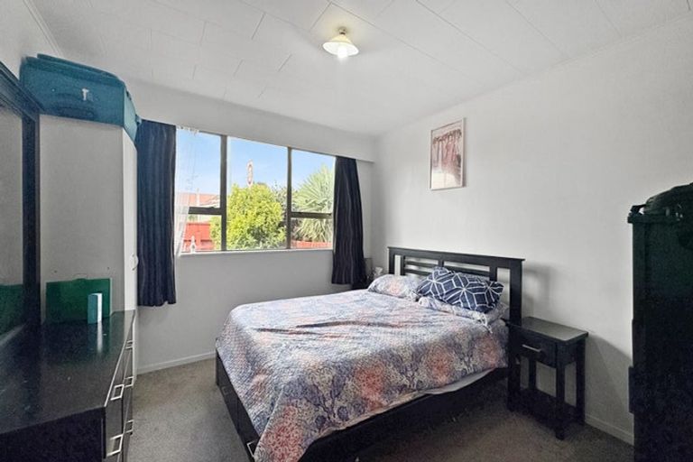 Photo of property in 4/2 Benzie Avenue, Elderslea, Upper Hutt, 5018
