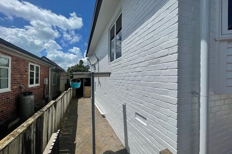 Photo of property in 5/3 Kawau Close, Orewa, 0931