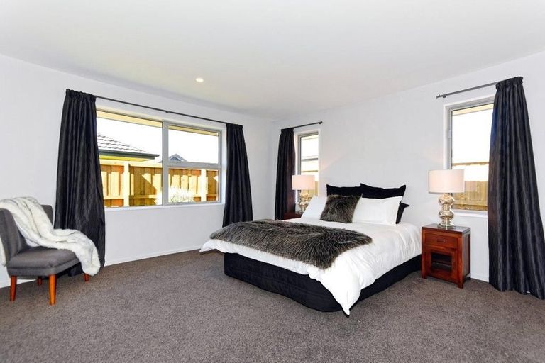 Photo of property in 10 Burford Way, Rolleston, 7615