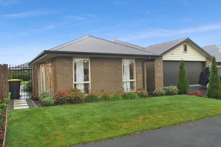 Photo of property in 6 Ashboult Street, Halswell, Christchurch, 8025