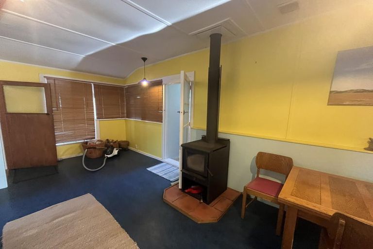 Photo of property in 13 Effingham Street, North New Brighton, Christchurch, 8083