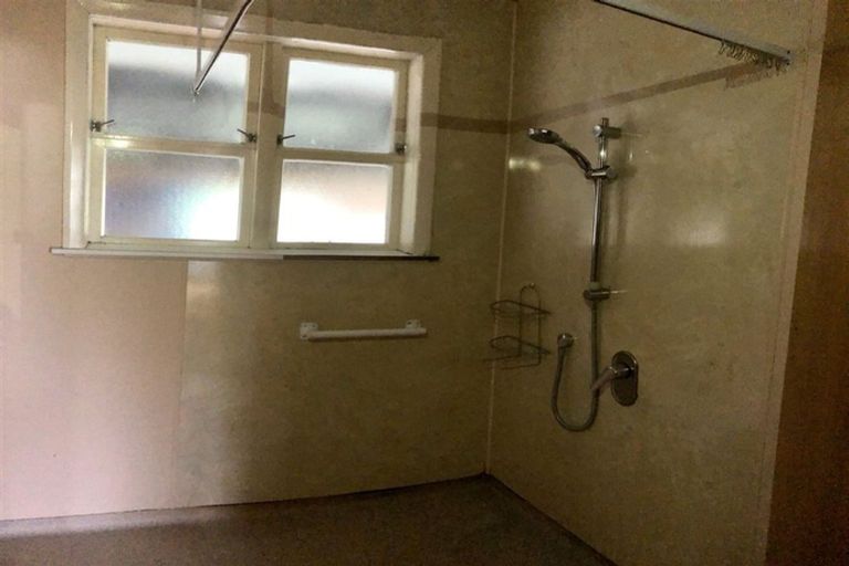 Photo of property in 64 Ruahine Street, Dannevirke, 4930