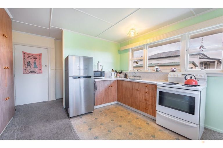 Photo of property in 141 High Street, Waimate, 7924