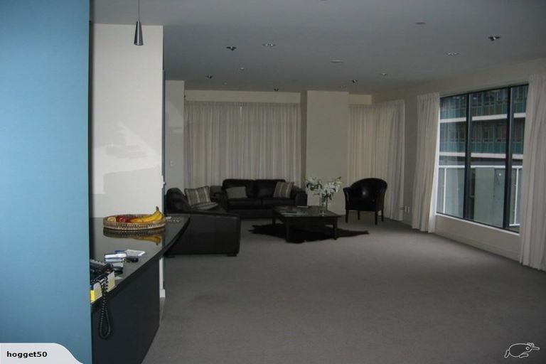 Photo of property in Kate Sheppard Apartments, 7j/42 Molesworth Street, Thorndon, Wellington, 6011