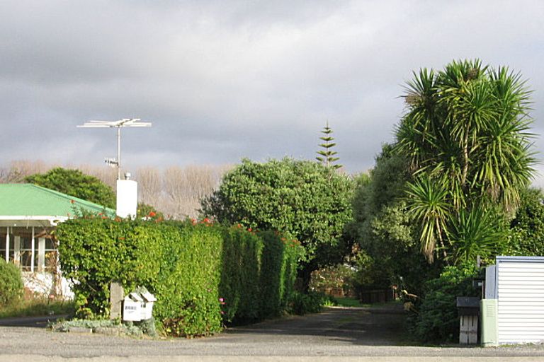 Photo of property in 244c Te Moana Road, Waikanae, 5036