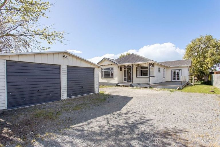 Photo of property in 290a Pages Road, Wainoni, Christchurch, 8061