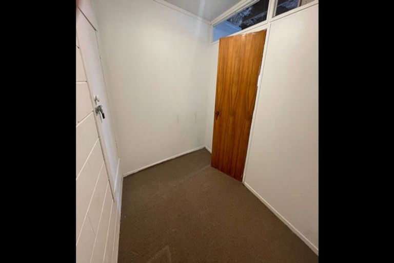 Photo of property in 11a Orewa Heights Crescent, Orewa, 0931