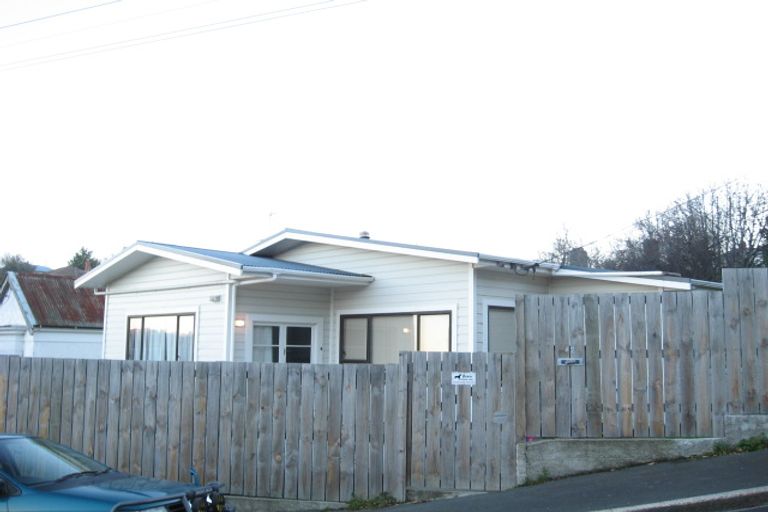 Photo of property in 42 Lawrence Street, Mornington, Dunedin, 9011