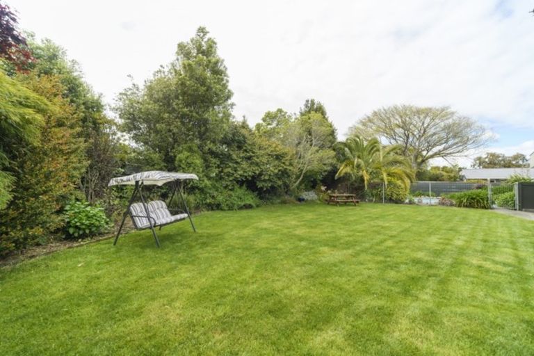 Photo of property in 76 Long Melford Road, Awapuni, Palmerston North, 4412