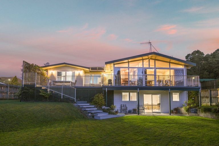 Photo of property in 2 Highfield Place, Lynmore, Rotorua, 3010