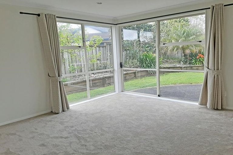 Photo of property in 7 Glencullen Place, Dannemora, Auckland, 2016