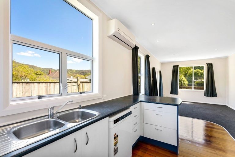 Photo of property in 18a Bush Street, Naenae, Lower Hutt, 5011