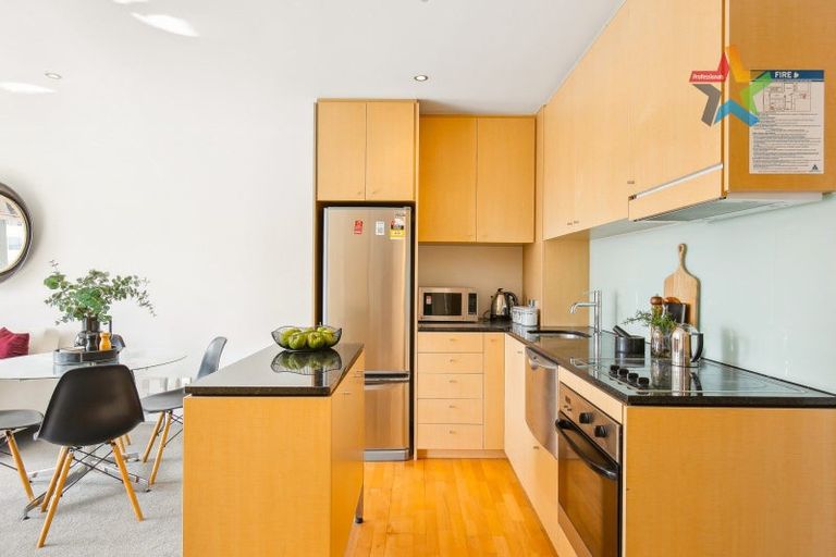 Photo of property in Sanctum Apartments, 54/10b Ebor Street, Te Aro, Wellington, 6011
