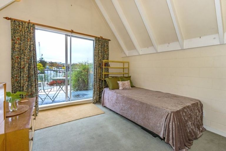 Photo of property in 1/122 Office Road, Merivale, Christchurch, 8014