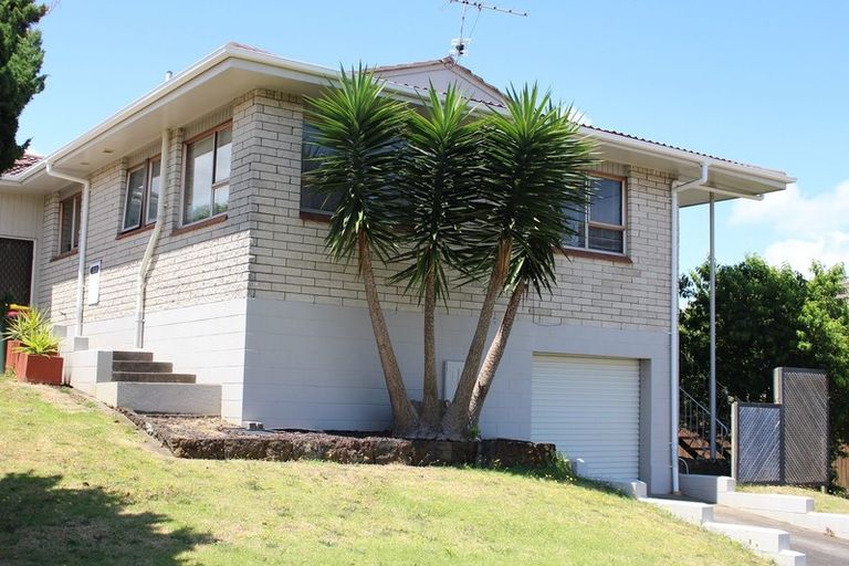 Photo of property in 1/68 Sorrel Crescent, Bucklands Beach, Auckland, 2012