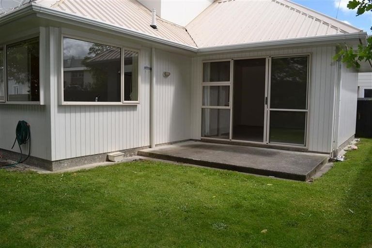 Photo of property in 79a Heretaunga Street, Palmerston North, 4414