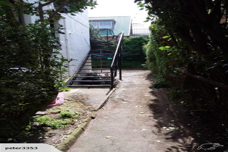 Photo of property in 14 Walter Street, The Glen, Dunedin, 9011