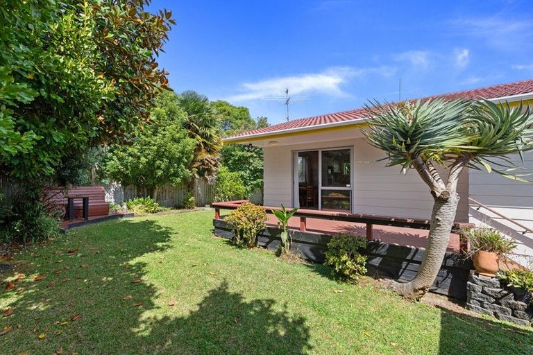 Photo of property in 2/21b Mildmay Road, Henderson, Auckland, 0610