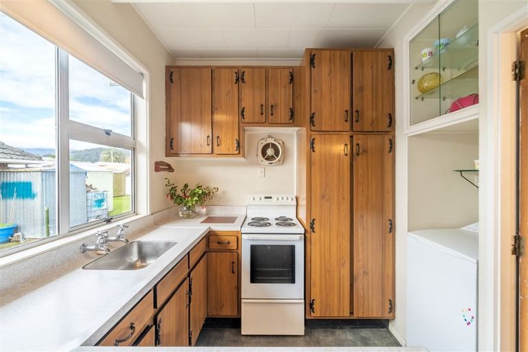 Photo of property in 532 Fergusson Drive, Trentham, Upper Hutt, 5018