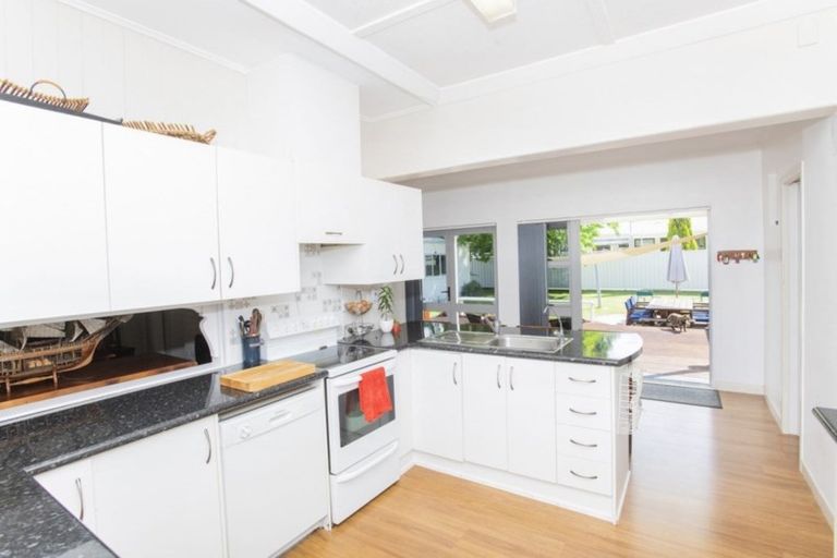 Photo of property in 719 Gladstone Road, Te Hapara, Gisborne, 4010