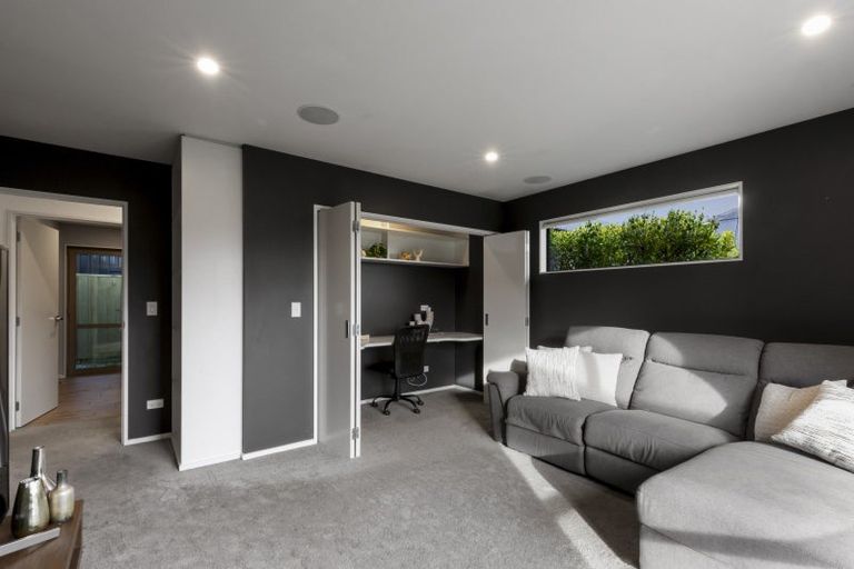 Photo of property in 6 Oxfordshire Avenue, Lower Shotover, Queenstown, 9304