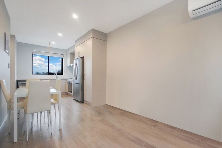 Photo of property in 59 Te Aparangi Road, Papakura, 2110