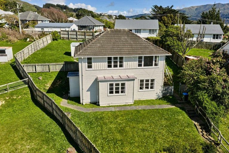 Photo of property in 12 Bromley View, Ranui, Porirua, 5024
