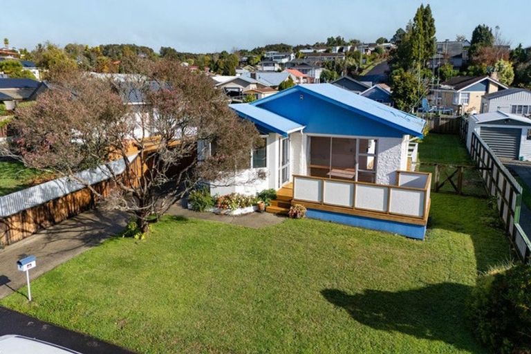 Photo of property in 14 Fiona Place, Dinsdale, Hamilton, 3204