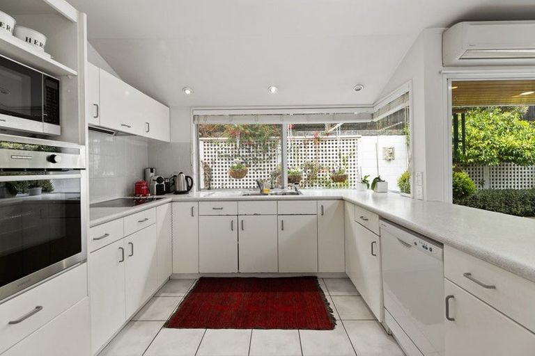 Photo of property in 1/17 Petworth Place, Westmorland, Christchurch, 8025