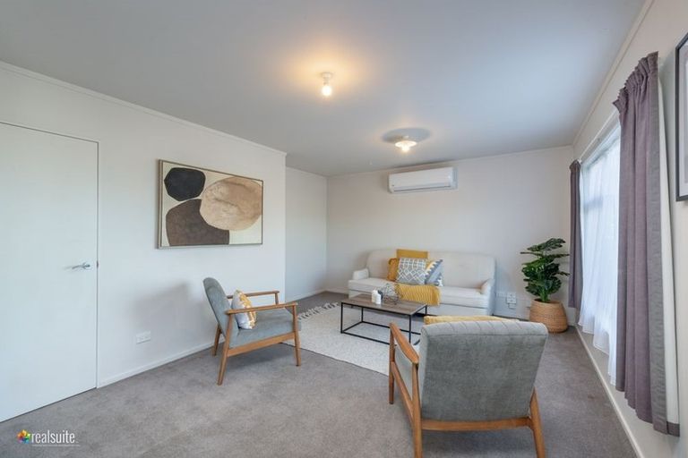 Photo of property in 27 Morere Street, Titahi Bay, Porirua, 5022