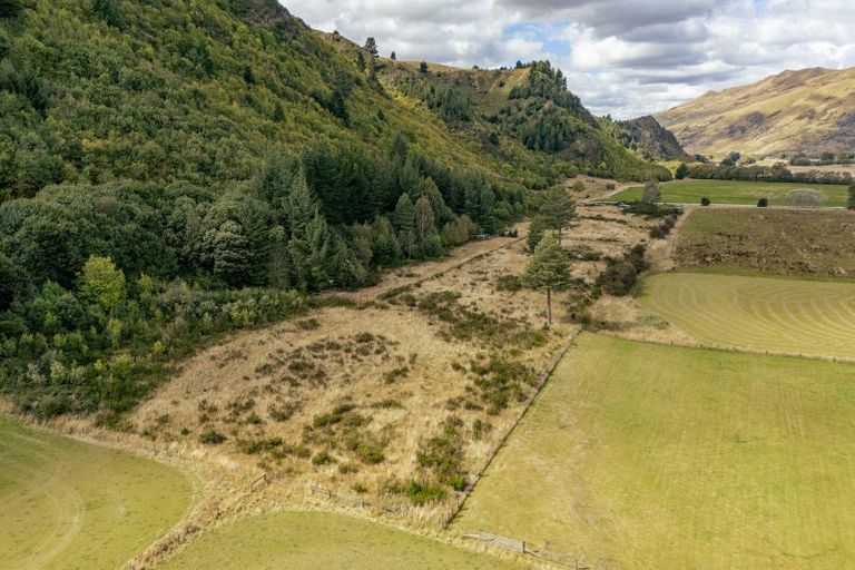 Photo of property in 8 East Road, Athol, 9793