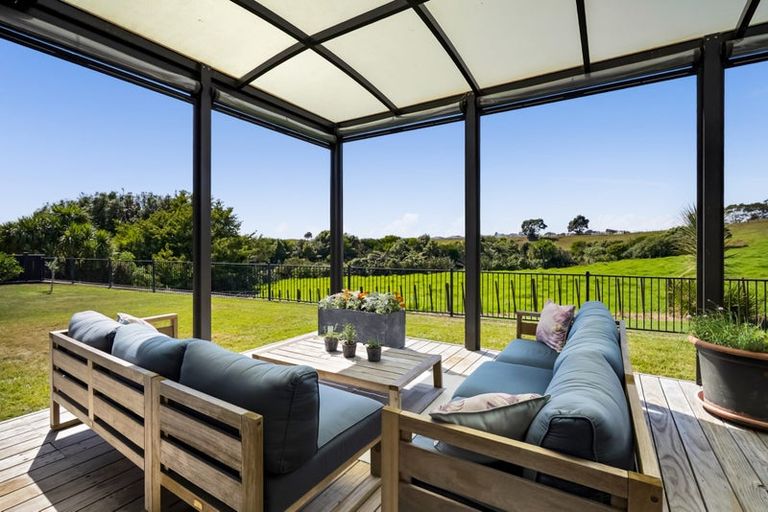 Photo of property in 5d Vardon Way, Waiwhakaiho, New Plymouth, 4312