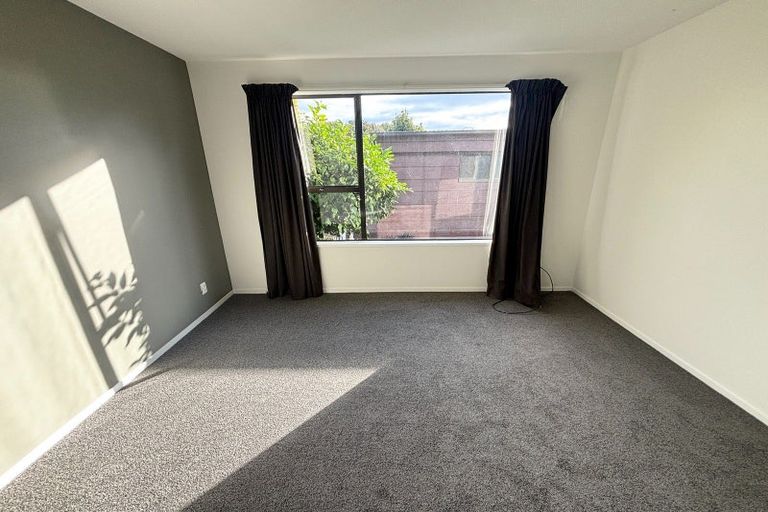 Photo of property in 2 Mapledale Place, Halswell, Christchurch, 8025