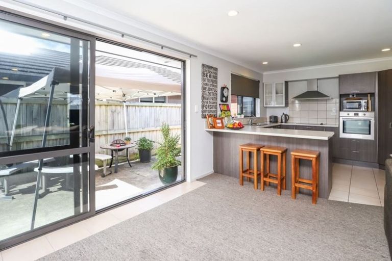 Photo of property in 2 Beckham Close, Grandview Heights, Hamilton, 3200