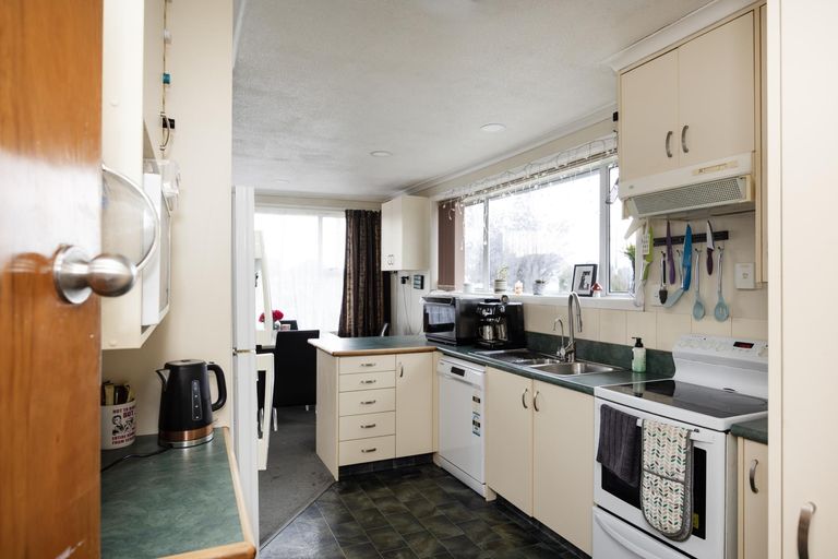 Photo of property in 21 Arundel Street, Oamaru North, Oamaru, 9400