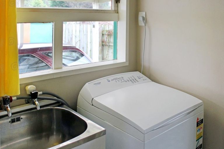 Photo of property in 3 Otanga Street, Dannevirke, 4930