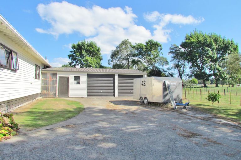 Photo of property in 182 Pukemiku Road, Mangamutu, Pahiatua, 4983