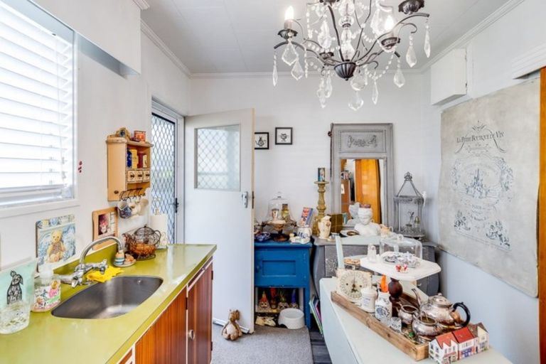 Photo of property in 10 Ashcroft Street, Pirimai, Napier, 4112