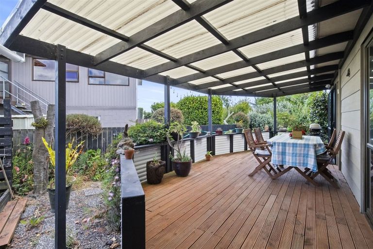 Photo of property in 7 Taihiki Road, Clarks Beach, 2122