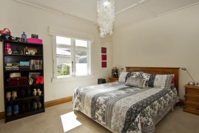 Photo of property in 1138 High Street, Taita, Lower Hutt, 5011