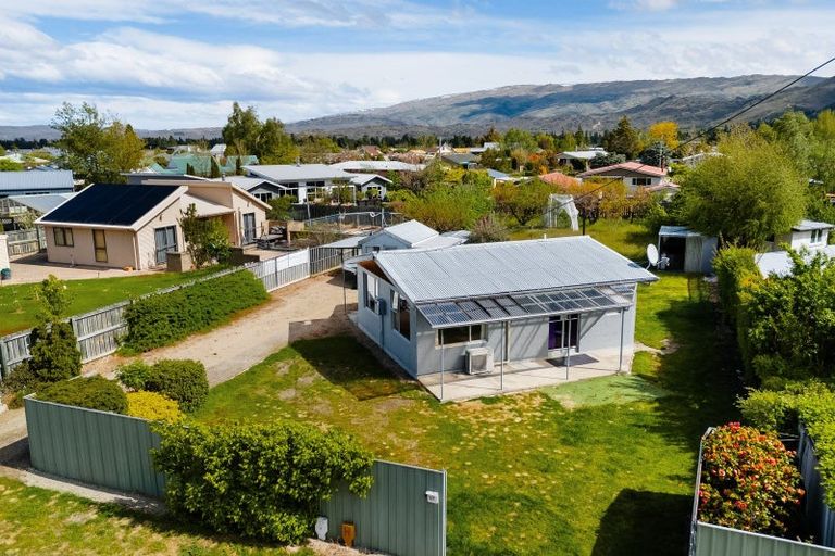 Photo of property in 97 Shields Street, Clyde, 9330