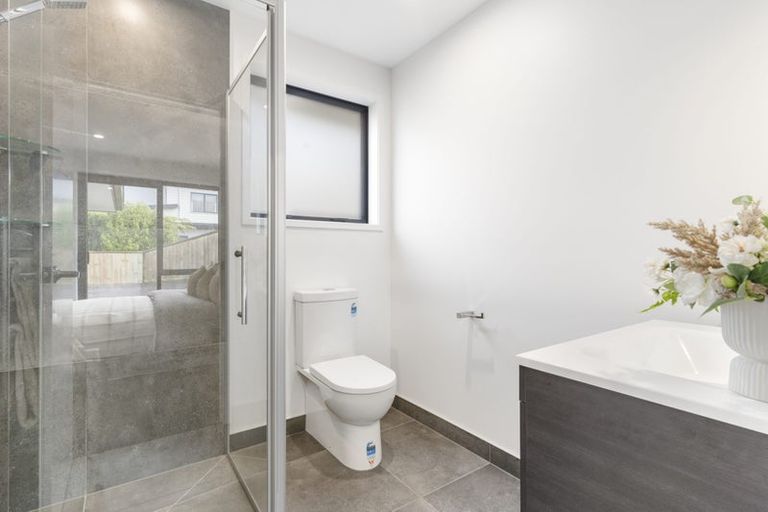 Photo of property in 2 Tirikatene Avenue, Paerata, Pukekohe, 2124