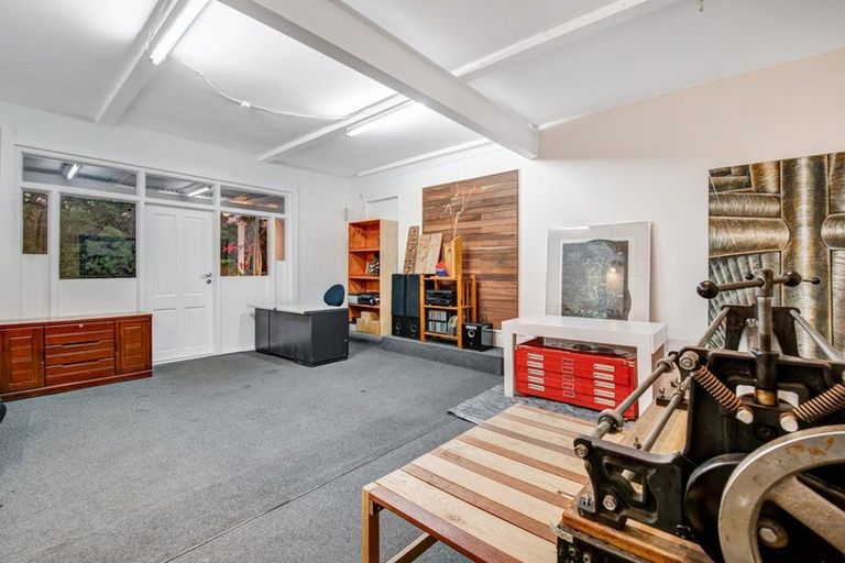 Photo of property in 42 Rawene Road, Birkenhead, Auckland, 0626