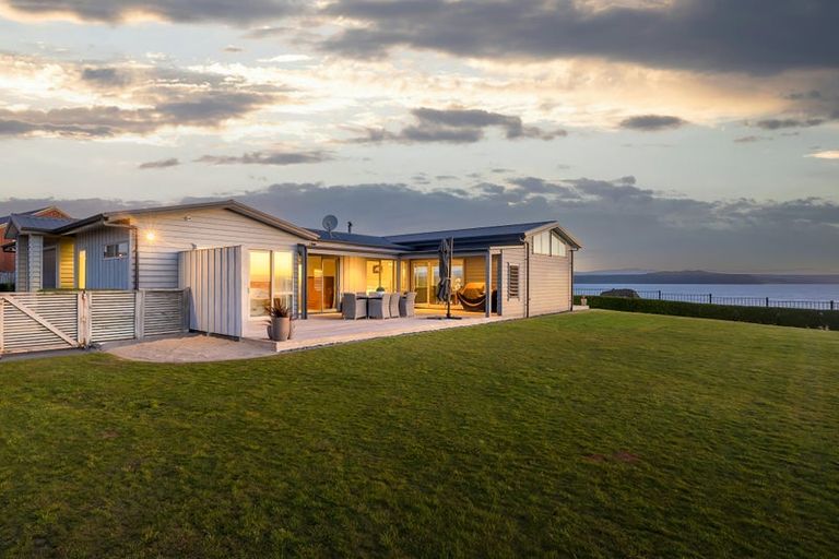 Photo of property in 43 Victory Drive, Wharewaka, Taupo, 3330