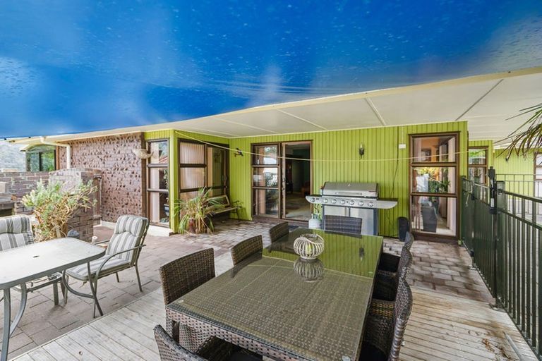 Photo of property in 32 Ngahere Drive, Horahora, Whangarei, 0110