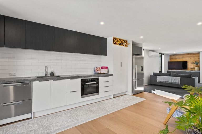 Photo of property in 51 Red Cottage Drive, Lake Hayes, Queenstown, 9304