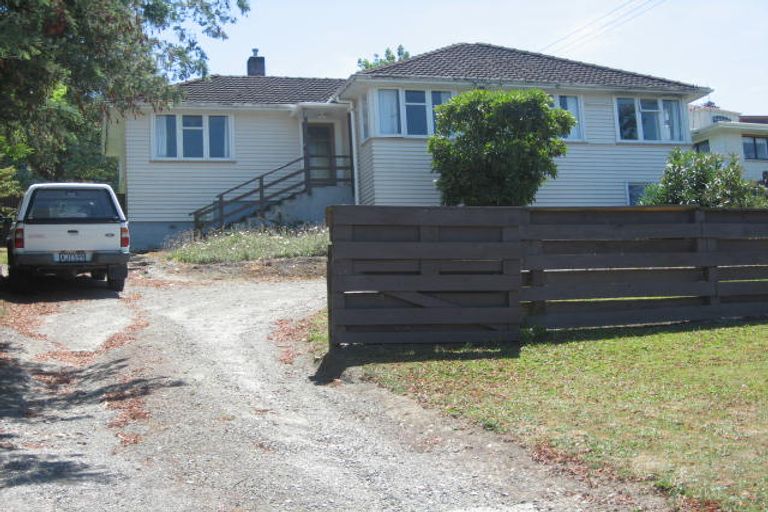 Photo of property in 16 Wellesley Street, Feilding, 4702