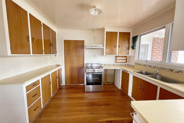 Photo of property in 8 Ashbury Avenue, Silverdale, Hamilton, 3216